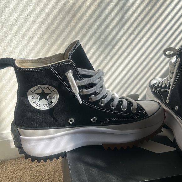 Converse - Picture 4 of 6